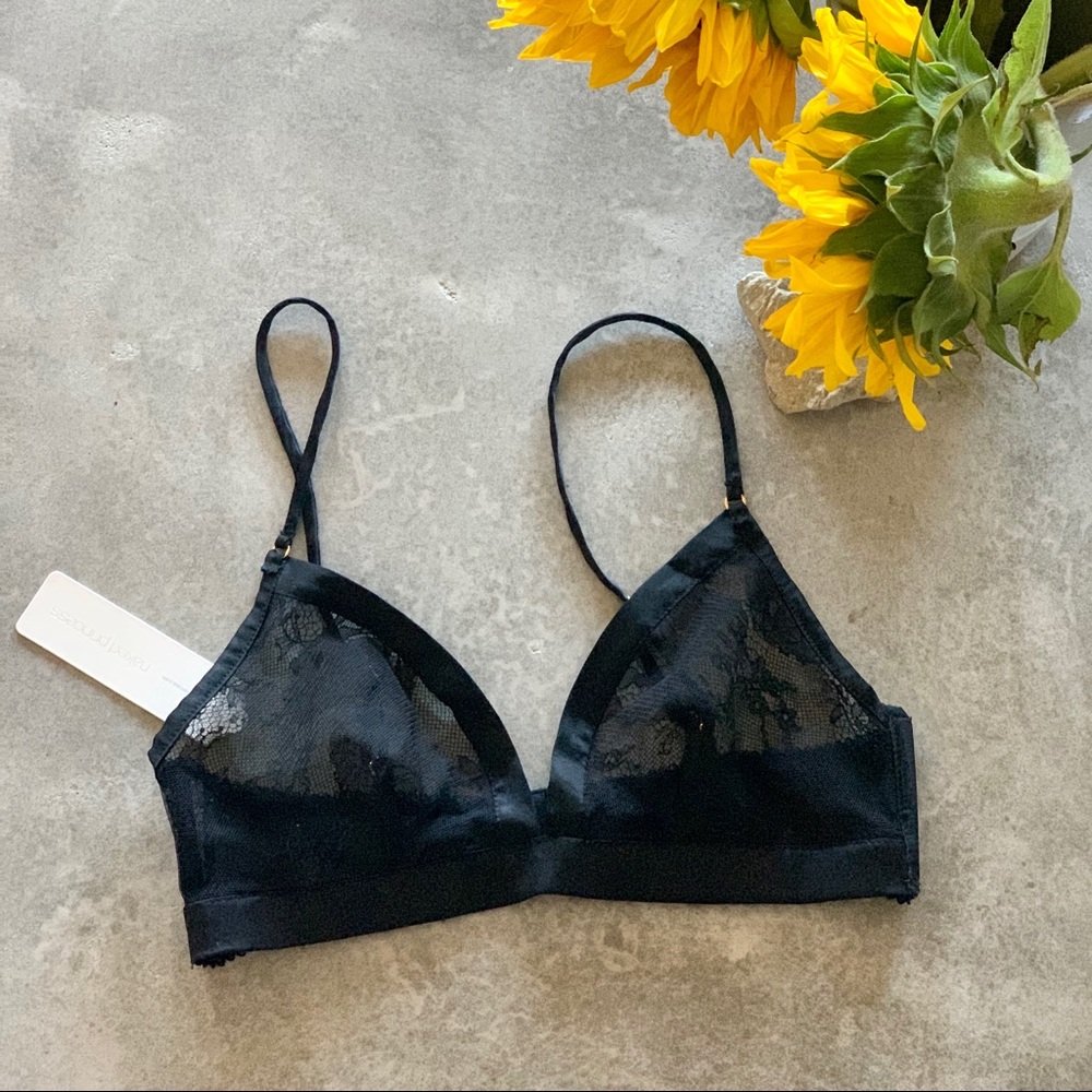 Black Lace & Silk Bralette - Never Worn!
